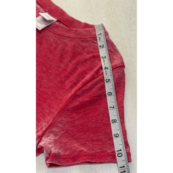 Disney's Minnie Mouse Graphic T-Shirt Cotton Polyester Blend Junior's Size Small - Picture 16 of 16